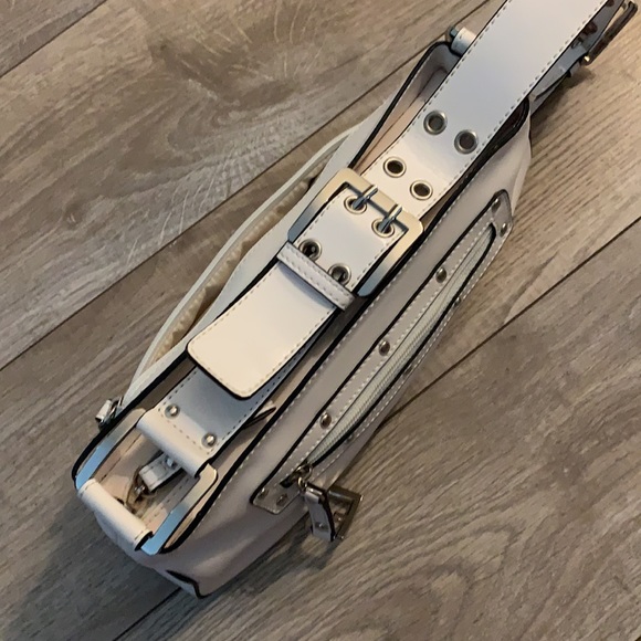 Guess - White Leather Purse - Handbag - Picture 4 of 8